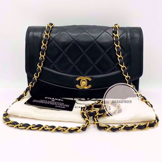 Picture of Chanel Diana Flap Medium
