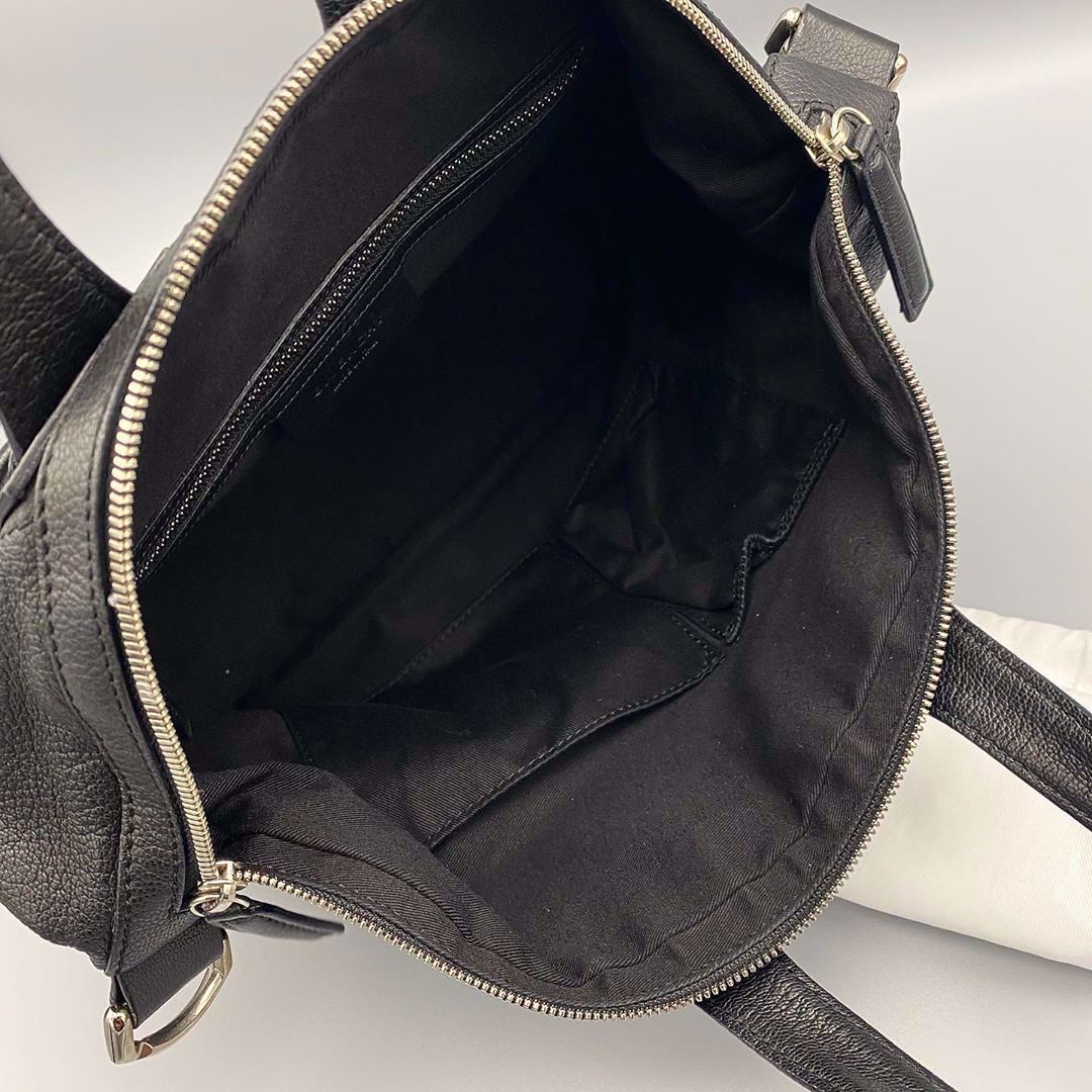 thebagfinder. Givenchy Nightingale Small