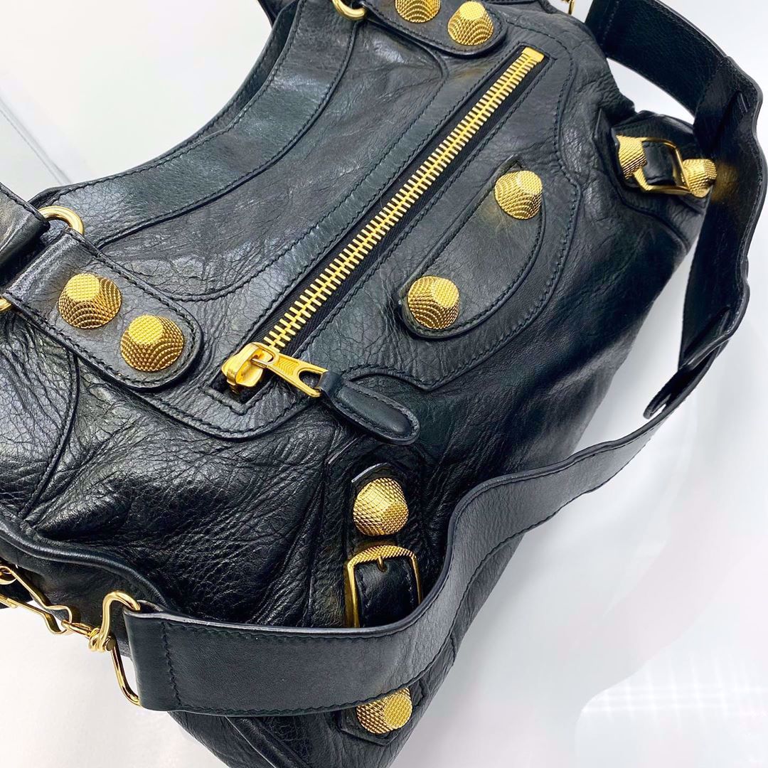 balenciaga triangle bag glitter