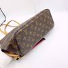 Picture of Louis Vuitton Neverfull PM