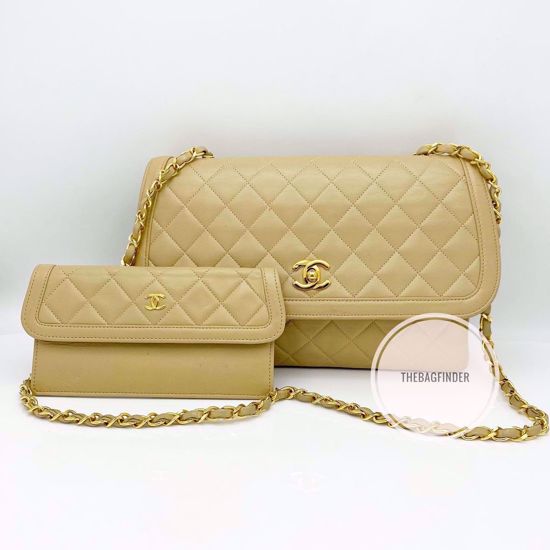 Picture of Chanel Large Crossbody Flap