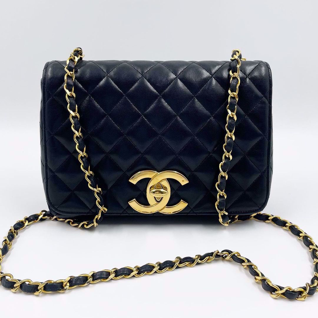 thebagfinder. Chanel Large Crossbody Flap