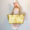 Picture of Chanel Raffia Camellia Tote