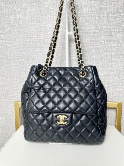 Picture of Chanel Puffy Shoulder Chain Crossbody